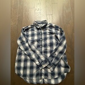Old Navy Womens The Boyfriend Shirt Button Front Blue Plaid Long Sleeve Size L